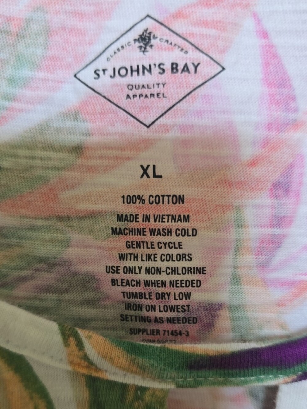 St. John's Bay Multicolor Tropical Leaf Tank Top - Picture 4 of 4